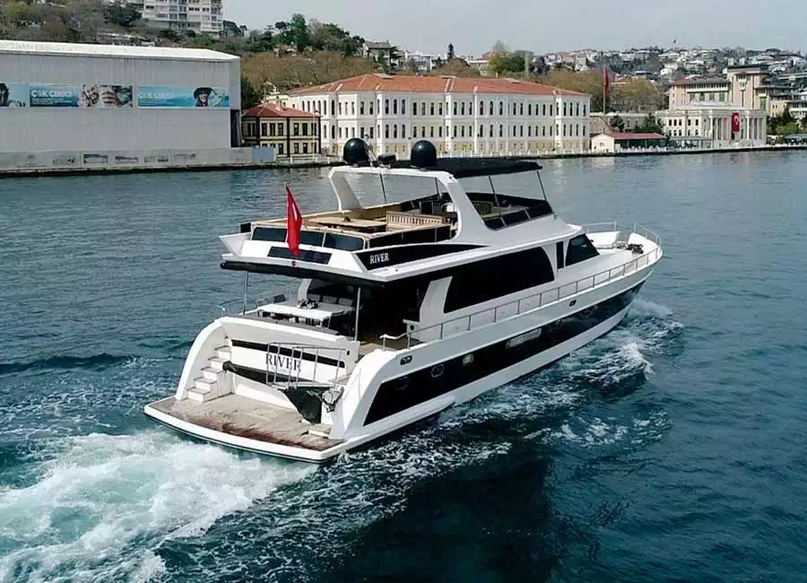 Yacht Charter in Istanbul