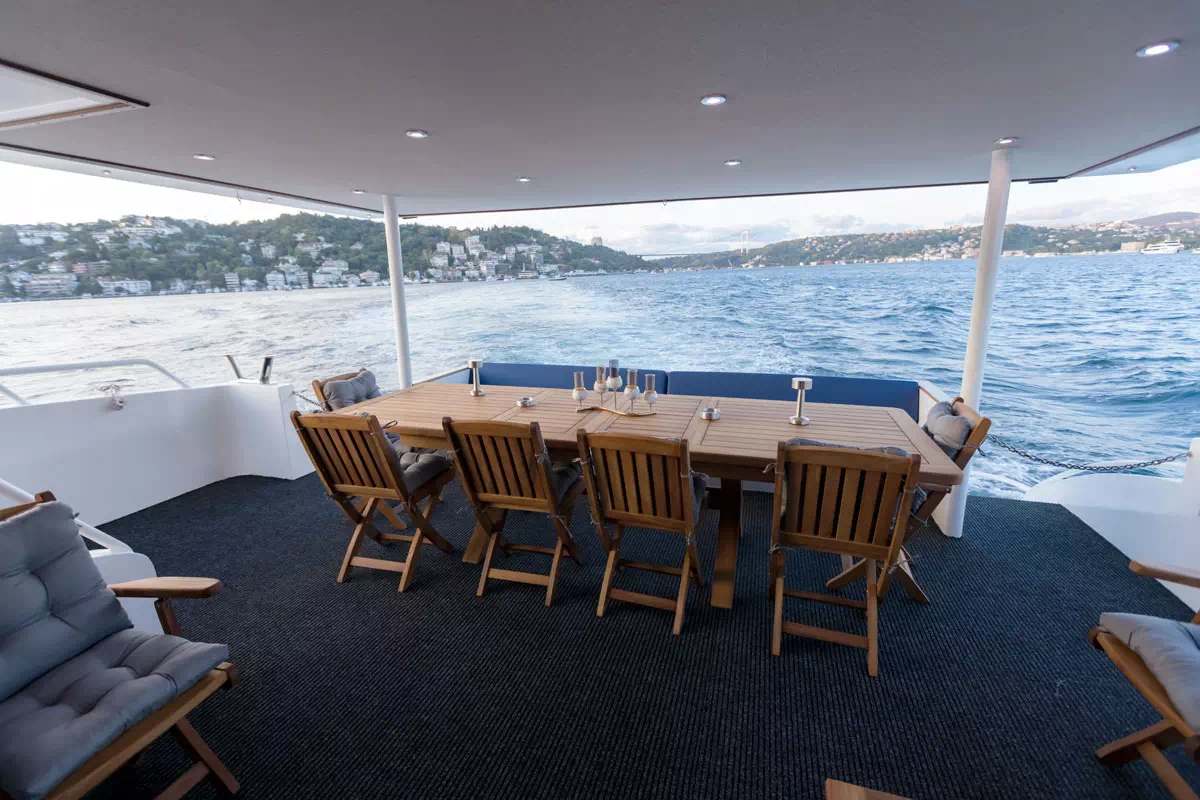 Private New Year's Eve Yacht Cruise on the Bosphorus — Istanbul