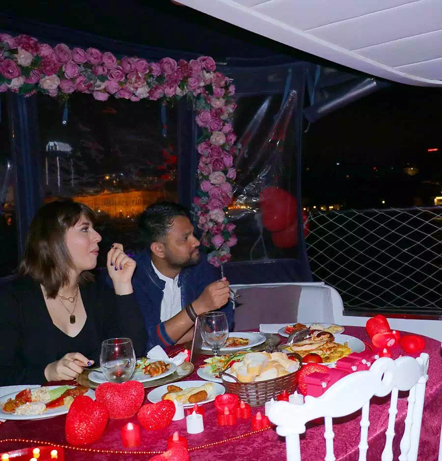 Private Bosphorus Dinner Cruise